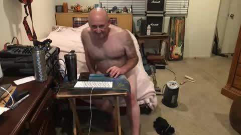 Mario online show from December 21, 9:39 am