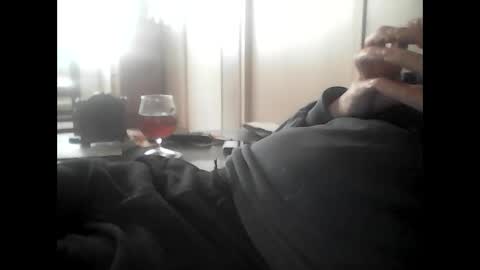 guizmeau72 online show from March 4, 3:15 pm