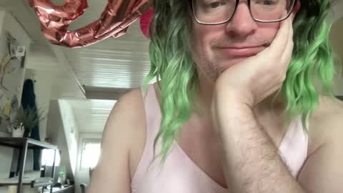 gummicasual online show from February 23, 9:55 am