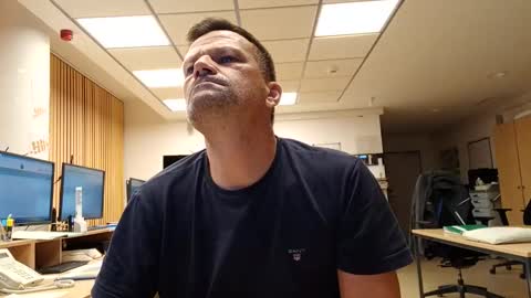 guschidick online show from November 8, 3:10 am