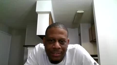 guwop90 online show from November 22, 9:03 pm