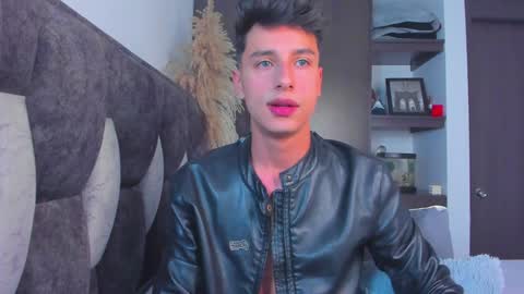 Gabriel online show from January 13, 11:17 pm