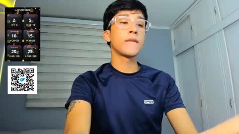 Snapshot of guy_veryhot1 chatting on September 27, 3:04 am onlyfans kevin garcia s online show from September 27, 3:04 am