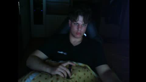gymguy0505 online show from June 11, 9:35 pm