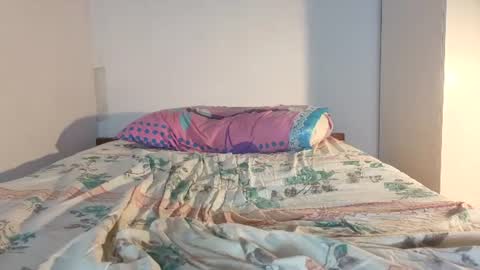 hairy_boy29 online show from June 29, 10:10 pm