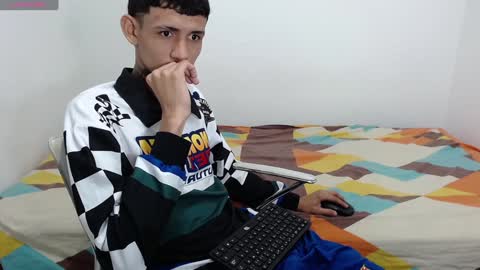 halan_demon online show from February 3, 1:52 am