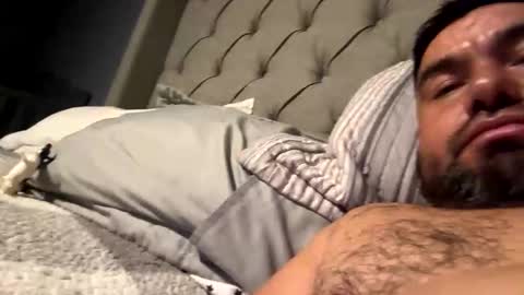 halebb online show from October 15, 9:22 pm