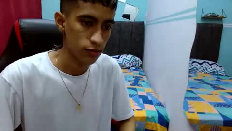 hamcummboy20 online show from March 1, 12:39 am