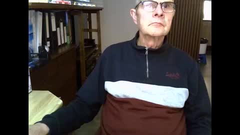 Prefer men 80 online show from February 15, 9:34 pm