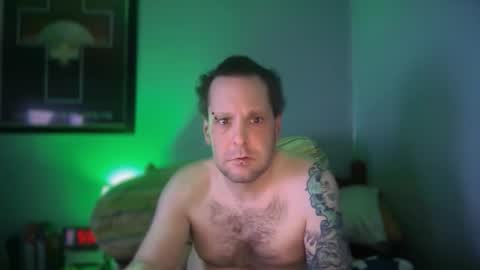 hand_banana_420 online show from April 13, 11:38 pm