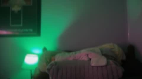 hand_banana_420 online show from September 18, 3:19 am