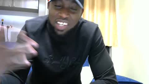 Snapshot of handsome_king30 chatting on January 8, 7:45 pm handsome king online show from January 8, 7:45 pm