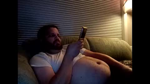 Snapshot of handsomedaddy198923 chatting on September 24, 7:51 am handsomedaddy198923 online show from September 24, 7:51 am