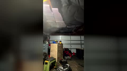 handsomerob42 online show from July 24, 11:06 am