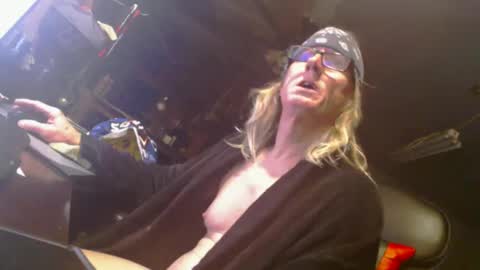 Handystudman online show from February 8, 11:12 am