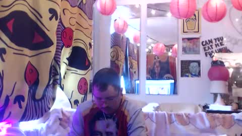 hank rams online show from April 30, 6:37 pm