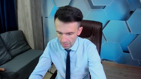 Steve online show from November 13, 1:49 pm