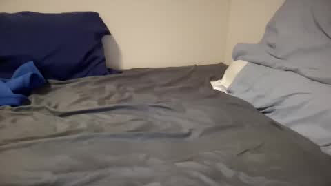 hardandhorny145 online show from December 18, 2:53 am