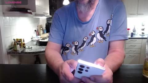 MrLazy online show from November 15, 5:48 pm