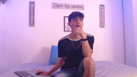 harry thomson online show from December 30, 3:03 am