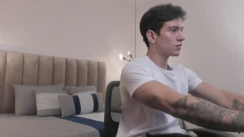 Harry Jones online show from February 2, 5:37 pm