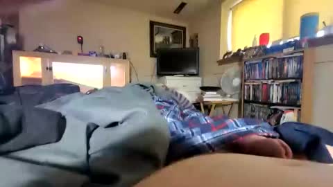 hawkfan1888 online show from April 14, 3:44 pm