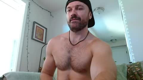 Snapshot of hbdude27 chatting on October 5, 10:25 pm RinnDude35 online show from October 5, 10:25 pm