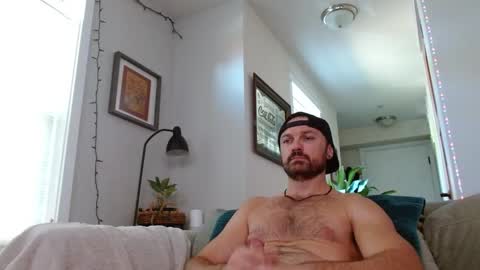Snapshot of hbdude27 chatting on October 6, 11:20 pm RinnDude35 online show from October 6, 11:20 pm