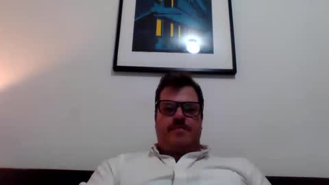 Snapshot of heartofadog604 chatting on February 19, 3:06 am MT online show from February 19, 3:06 am