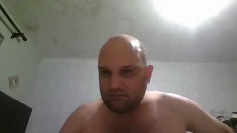 Snapshot of heavy_rebellxc chatting on September 16, 6:58 am Heavy Rebell online show from September 16, 6:58 am
