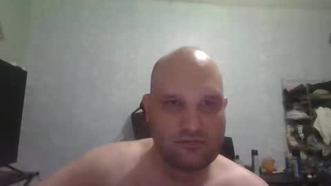 Snapshot of heavy_rebellxc chatting on December 26, 7:13 am Heavy Rebell online show from December 26, 7:13 am