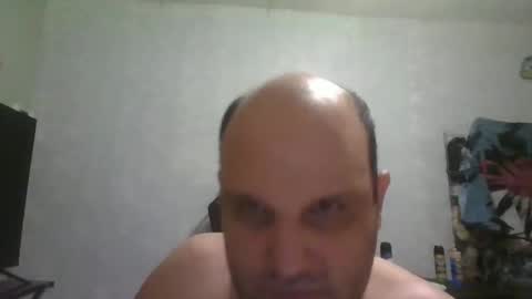 Snapshot of heavy_rebellxc chatting on February 10, 5:36 am Heavy Rebell online show from February 10, 5:36 am
