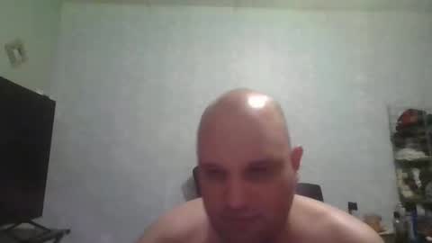 Snapshot of heavy_rebellxc chatting on December 24, 8:11 am Heavy Rebell online show from December 24, 8:11 am
