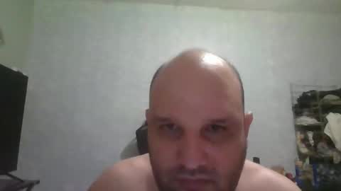 Snapshot of heavy_rebellxc chatting on December 16, 9:14 am Heavy Rebell online show from December 16, 9:14 am