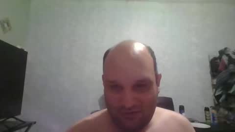 Snapshot of heavy_rebellxc chatting on February 11, 6:08 am Heavy Rebell online show from February 11, 6:08 am