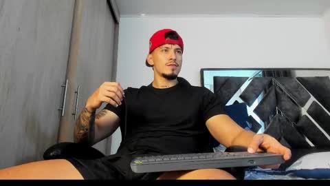 Thor online show from April 7, 11:05 pm