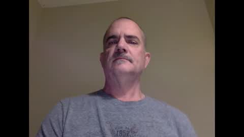 helloitsme969 online show from December 19, 6:05 pm