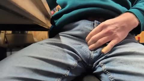 henkietien online show from December 15, 10:07 am