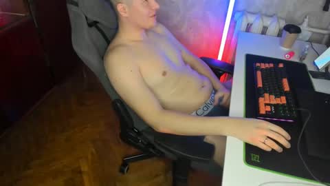 herefordcam online show from January 29, 6:01 am