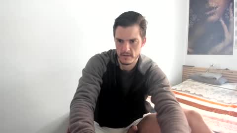 heterooli online show from December 3, 9:20 am