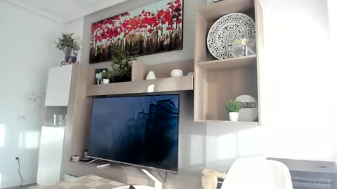 heterooli online show from February 4, 8:35 am