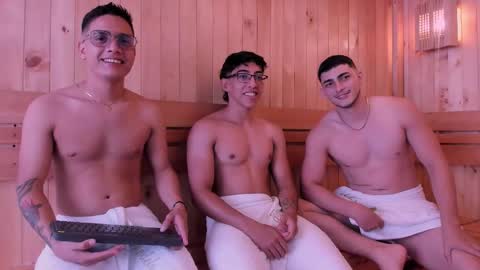 heteros men online show from February 5, 7:54 pm