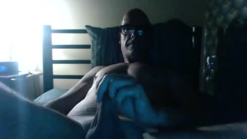 heyzz_45 online show from June 24, 9:39 pm