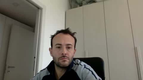 hhombre online show from November 17, 10:29 am