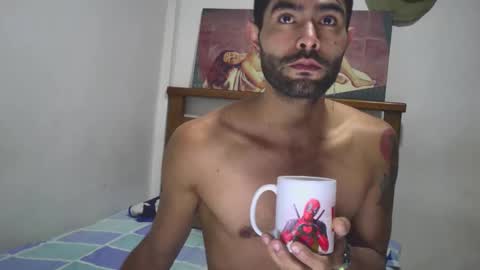 hideonbush online show from October 14, 11:39 am