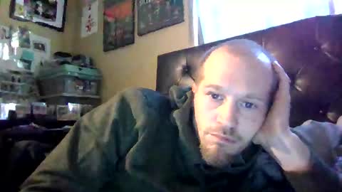 high_five_me online show from October 31, 5:05 pm