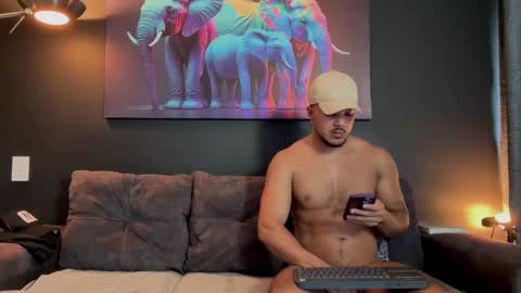 Terry and E online show from March 5, 1:17 pm