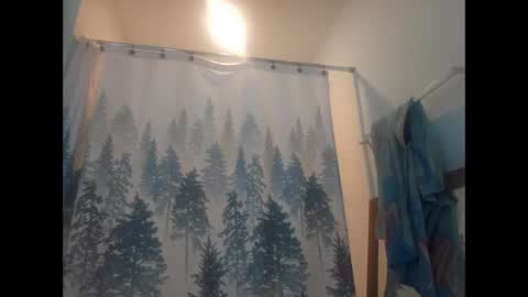 hippiejagain online show from January 17, 9:38 pm