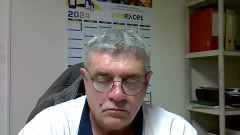 hippo online show from December 15, 7:24 am