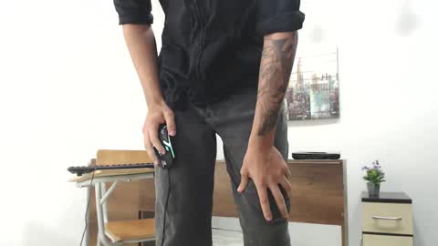 holy_sin online show from February 28, 1:36 pm